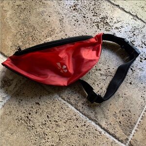 Yelp Fanny Pack Bum Bag